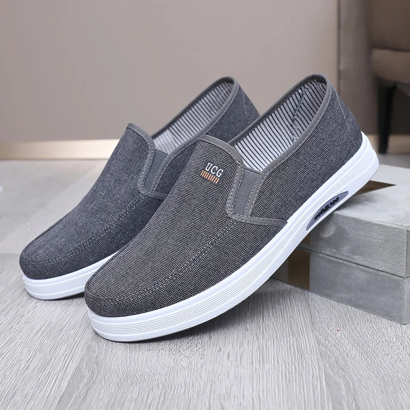 Men‘s Canvas Shoes